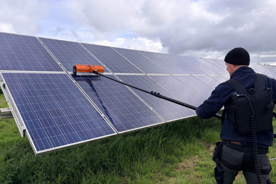 Introducing Professional Solar Panel Cleaning from Energi North East